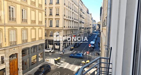 Location Appartement 3 pièces 99.21 m² - Lyon 69006