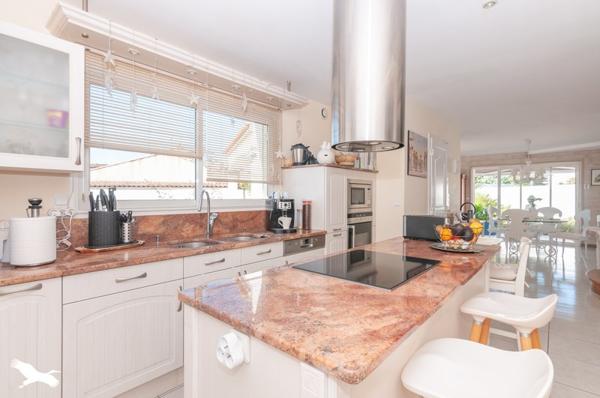 Maison à vendre |  Sérignan |  4 pièces | 123 m²