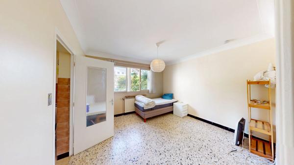 Maison 190m2 ( 225m2 utile) / appartement en RDC 45m2