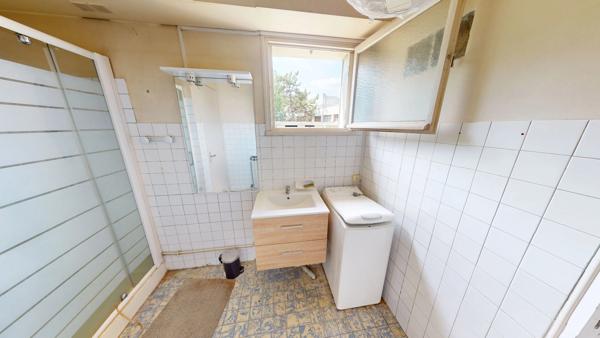 Maison 190m2 ( 225m2 utile) / appartement en RDC 45m2