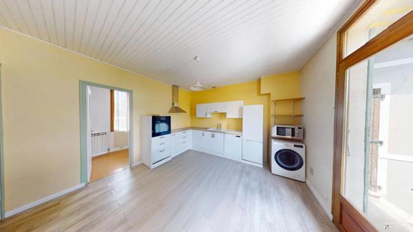 Maison 190m2 ( 225m2 utile) / appartement en RDC 45m2