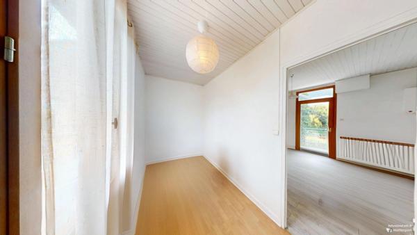 Maison 190m2 ( 225m2 utile) / appartement en RDC 45m2