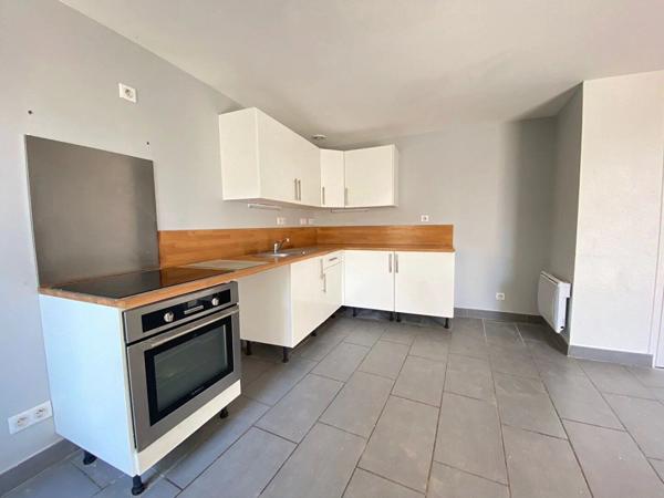 Vente Maison 8 pièces 184 m2 à Baule