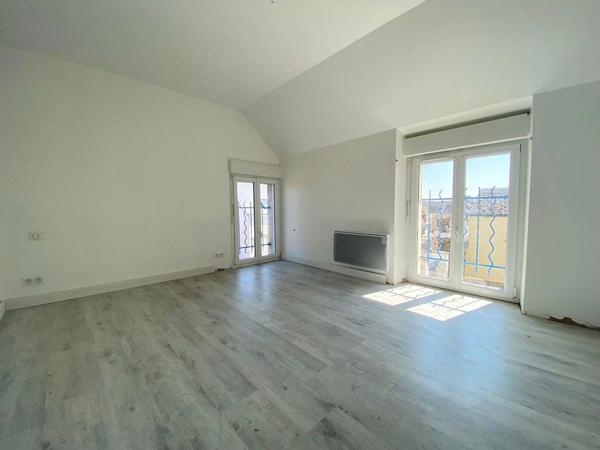 Vente Maison 8 pièces 184 m2 à Baule