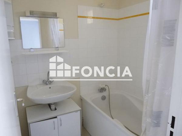 Location Appartement 2 pièces 38.84 m² - 14-16-18 RUE RENE CASSIN La Roche Sur Yon 85000