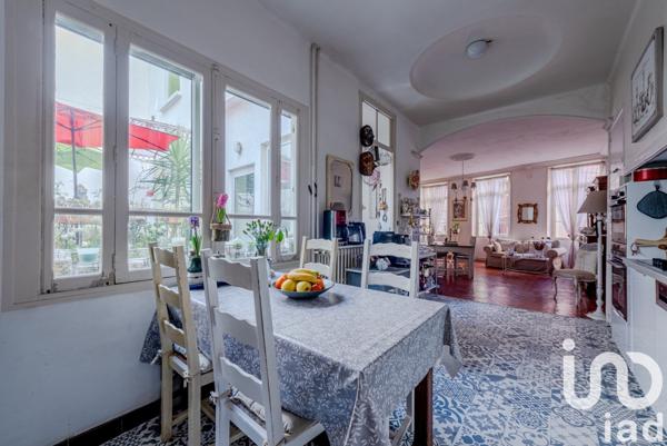 Maison 26 pièces de 366 m² à Rivesaltes (66600)