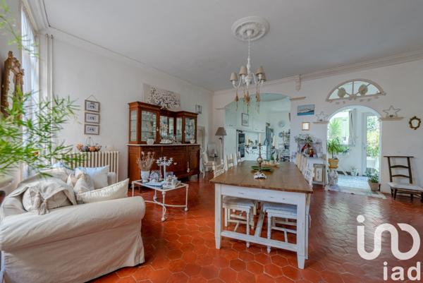 Maison 26 pièces de 366 m² à Rivesaltes (66600)