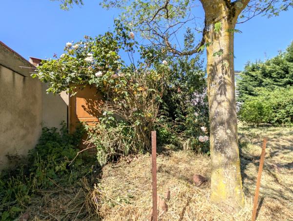 Riorges — Maison T4 avec terrain de 439 m² et garage (42)