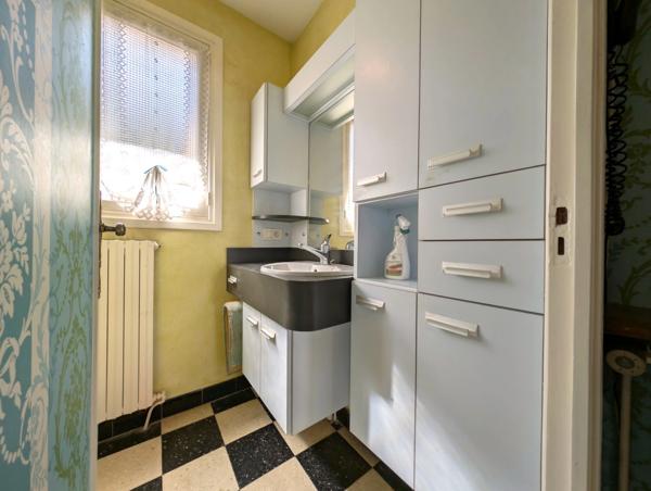 Riorges — Maison T4 avec terrain de 439 m² et garage (42)