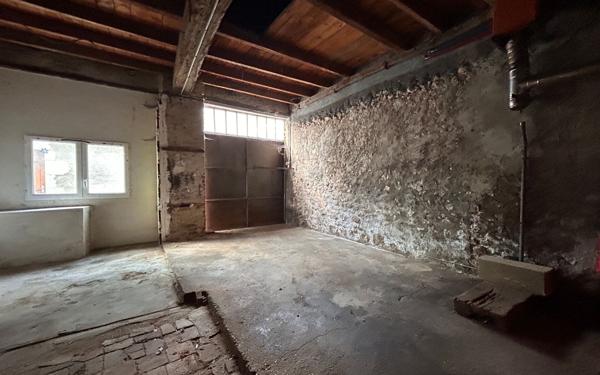 Maison à vendre    4 pièces •  Mer