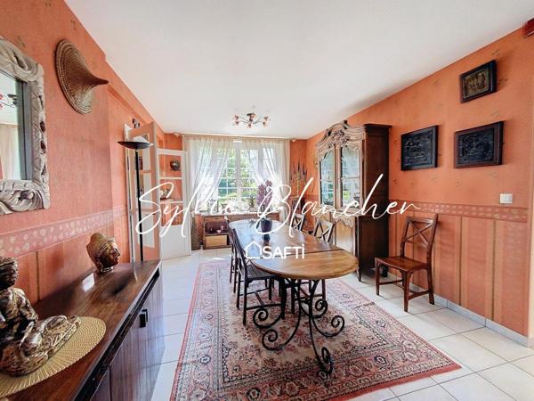 RARE A LA VENTE - MAISON 210 M2  AVEC DEPENDANCES -  5 CHAMBRES - TERRAIN 1 728 M2