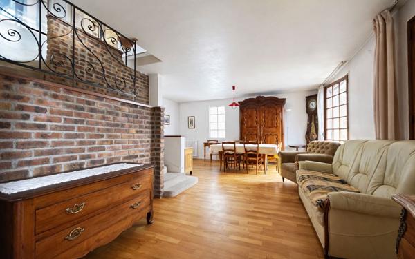 Maison à vendre    7 pièces •  Ormesson-sur-Marne