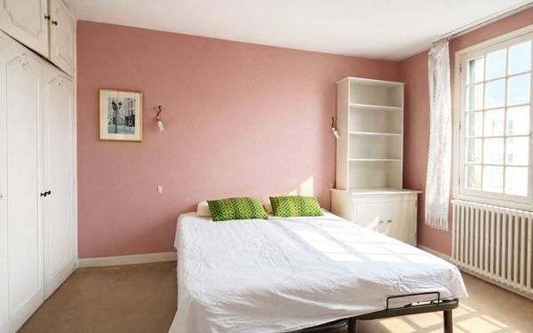 Maison à vendre    7 pièces •  Ormesson-sur-Marne