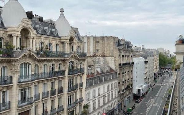 Appartement à vendre    2 pièces • 30 m2 Paris 10