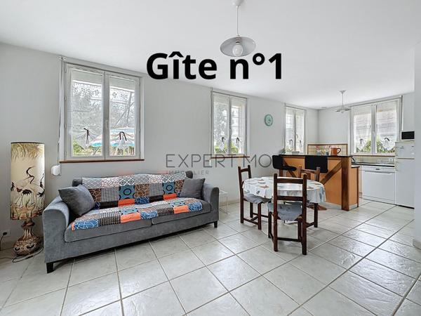 Sennecey-le-Grand (71240) Charmante maison avec 2 gîtes indépendants à Sennecey-le-Grand : Calme, Potentiel et Revenu