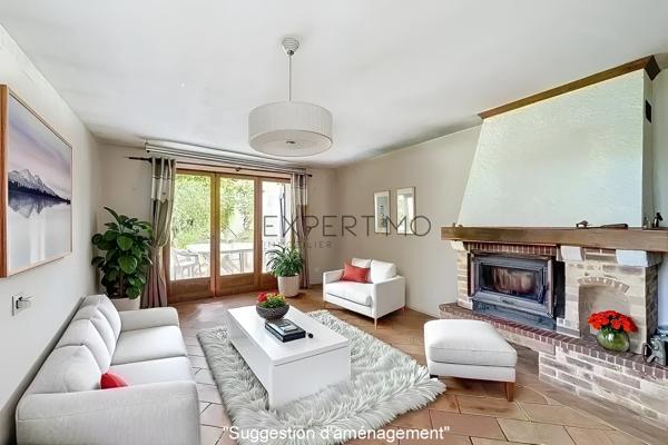 Sennecey-le-Grand (71240) Charmante maison avec 2 gîtes indépendants à Sennecey-le-Grand : Calme, Potentiel et Revenu