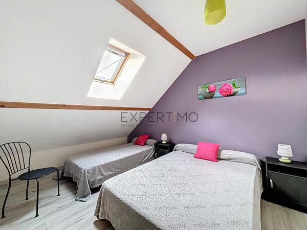 Sennecey-le-Grand (71240) Charmante maison avec 2 gîtes indépendants à Sennecey-le-Grand : Calme, Potentiel et Revenu