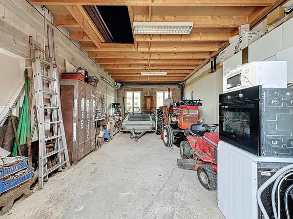 Sennecey-le-Grand (71240) Charmante maison avec 2 gîtes indépendants à Sennecey-le-Grand : Calme, Potentiel et Revenu