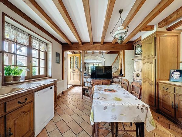 Sennecey-le-Grand (71240) Charmante maison avec 2 gîtes indépendants à Sennecey-le-Grand : Calme, Potentiel et Revenu