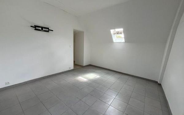 Appartement à louer    2 pièces • 48,21 m2 Trosly-Breuil