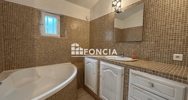 Location Maison 4 pièces 101.29 m² - Lauris 84360