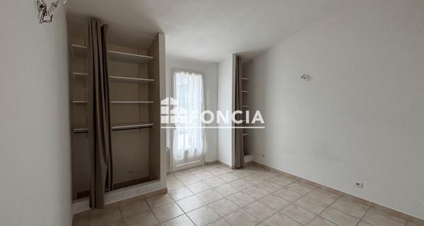Location Maison 4 pièces 101.29 m² - Lauris 84360