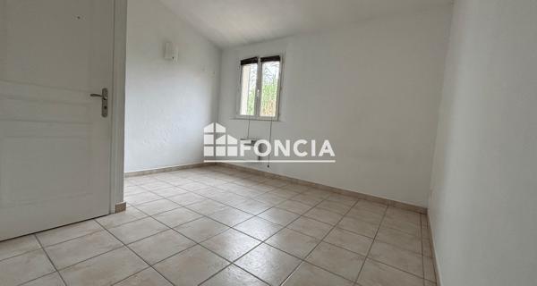 Location Maison 4 pièces 101.29 m² - Lauris 84360