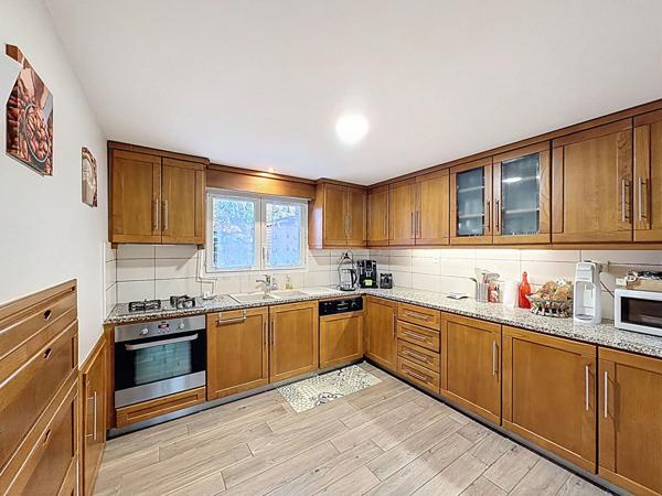 A vendre Maison Auch 5 pièces 136.55 m2 avec garage et jardin clôturé