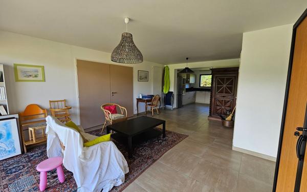 Appartement à vendre    5 pièces • 102,70 m2 Pleumeur-Bodou