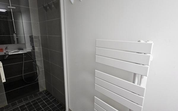 Appartement à vendre    5 pièces • 102,70 m2 Pleumeur-Bodou