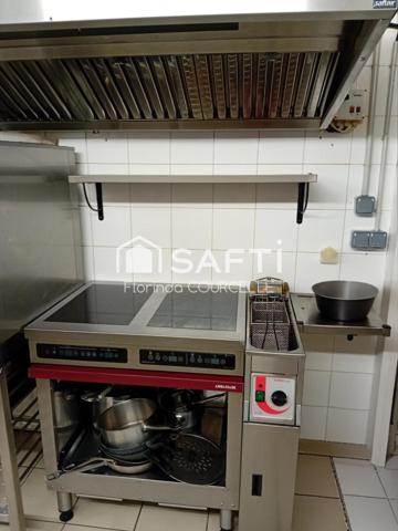 situé en plein centre ville de Thônes