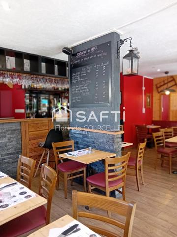 situé en plein centre ville de Thônes