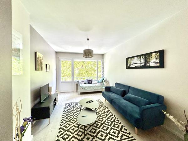 SPECIAL ETUDIANT - ANNECY - F3 70 m² - meublé