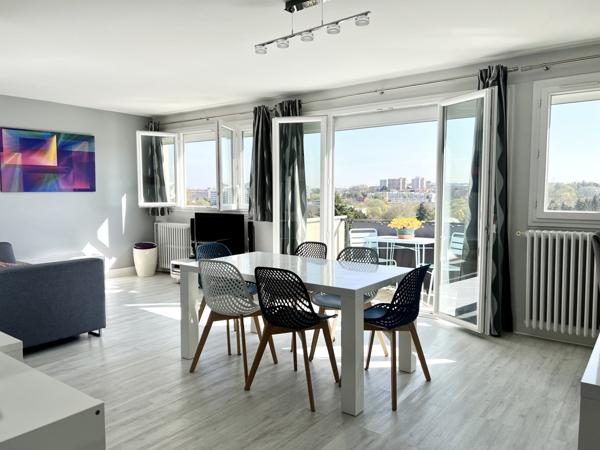 Verrières-le-Buisson (91370) Appartement avec très belle vue