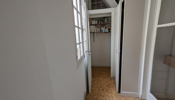 Appartement 2 pièces à vendre Rochefort - 17300 / Réf: 3348
