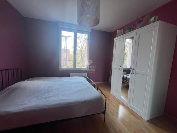 Appartement Houilles 4 pièces 79 m2 €310 000 ** - Référence 796