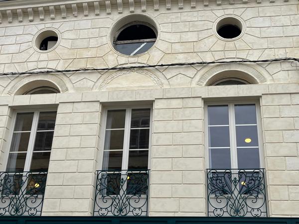 Appartement 94 m² rénové hyper centre LIBOURNE