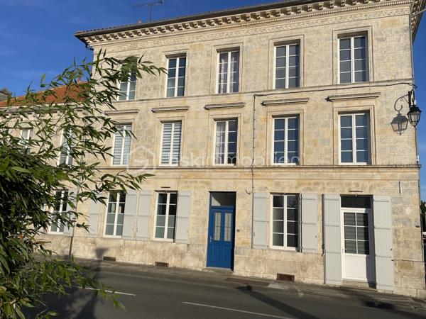 Maison de 280 m²