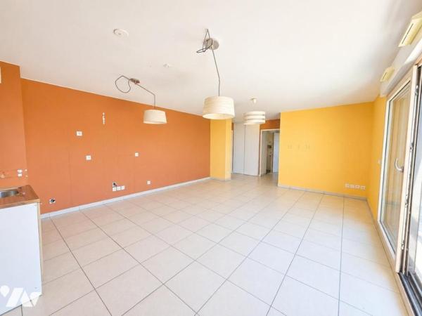 Appartement Type 3 + garage fermé en sous-sol