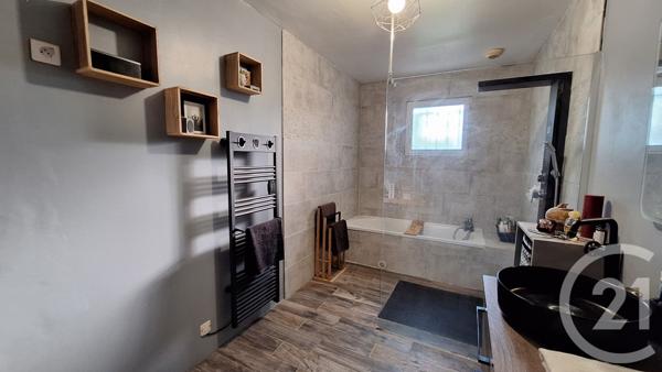 Maison à vendre  5 pièces - 121 m2 MENSIGNAC - 24