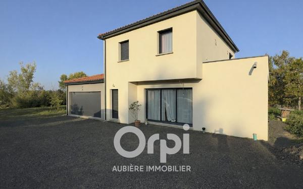 Maison à vendre    4 pièces •  Billom