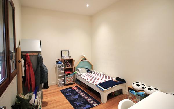 Maison à vendre    5 pièces • 90,04 m2 Le Bourget