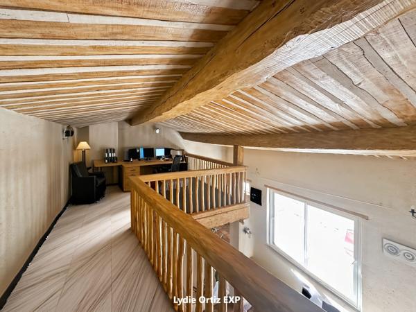 Aix-en-Provence 15 mn mas avec 3 logements