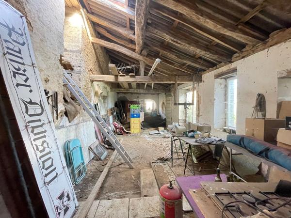 Maison - Vendu - 345 m² - THOL-LES-MILLIERES | The Door Man