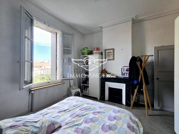 T3 75 m² Haussmannien Montpellier Centre-ville