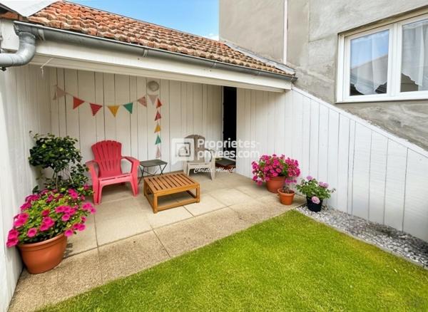 Bordeaux Appartement de 65 m2 avec 2 Chambres et TERRASSE