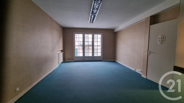 Appartement F6 à vendre  6 pièces - 131 m2 PERIGUEUX - 24