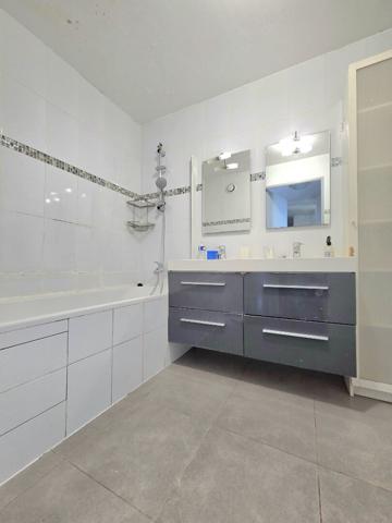 Appartement 3 pièces 70.5 m2
