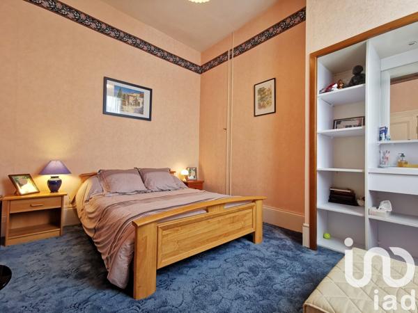 Maison de ville 6 pièces de 145 m² à Châteaumeillant (18370)