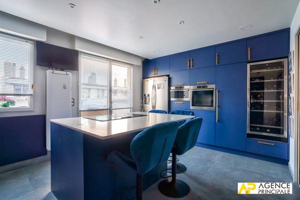 Appartement 6 pièce(s) 125.57 m2 -exclusivite - ascenseur €1 164 000 ** - Référence 4233-cpy-cpy